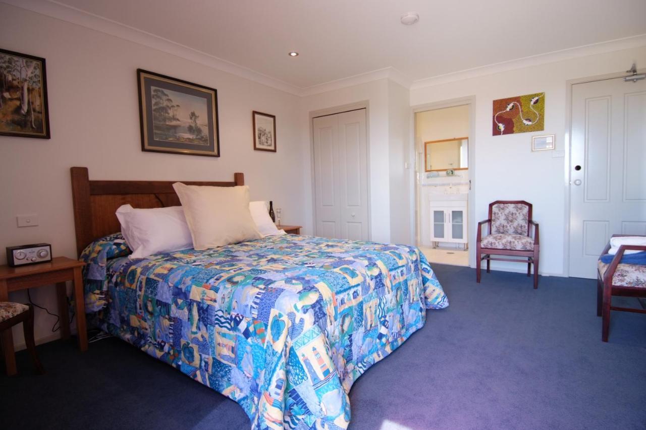 Anchors Aweigh - Adult Guests Only Hotel Нарума Екстериор снимка