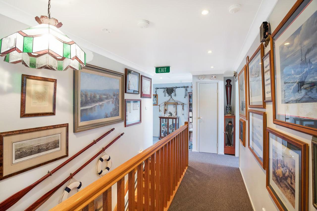 Anchors Aweigh - Adult Guests Only Hotel Нарума Екстериор снимка
